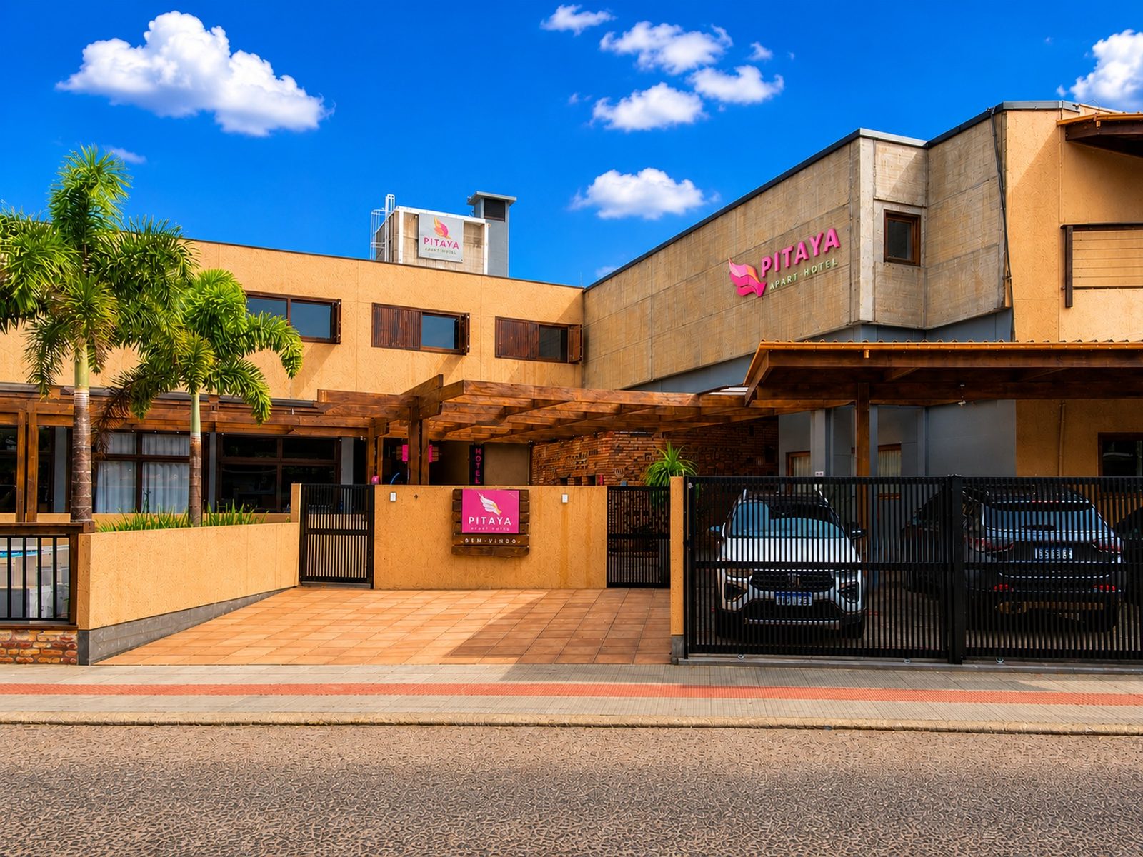 Hotel Pitaya