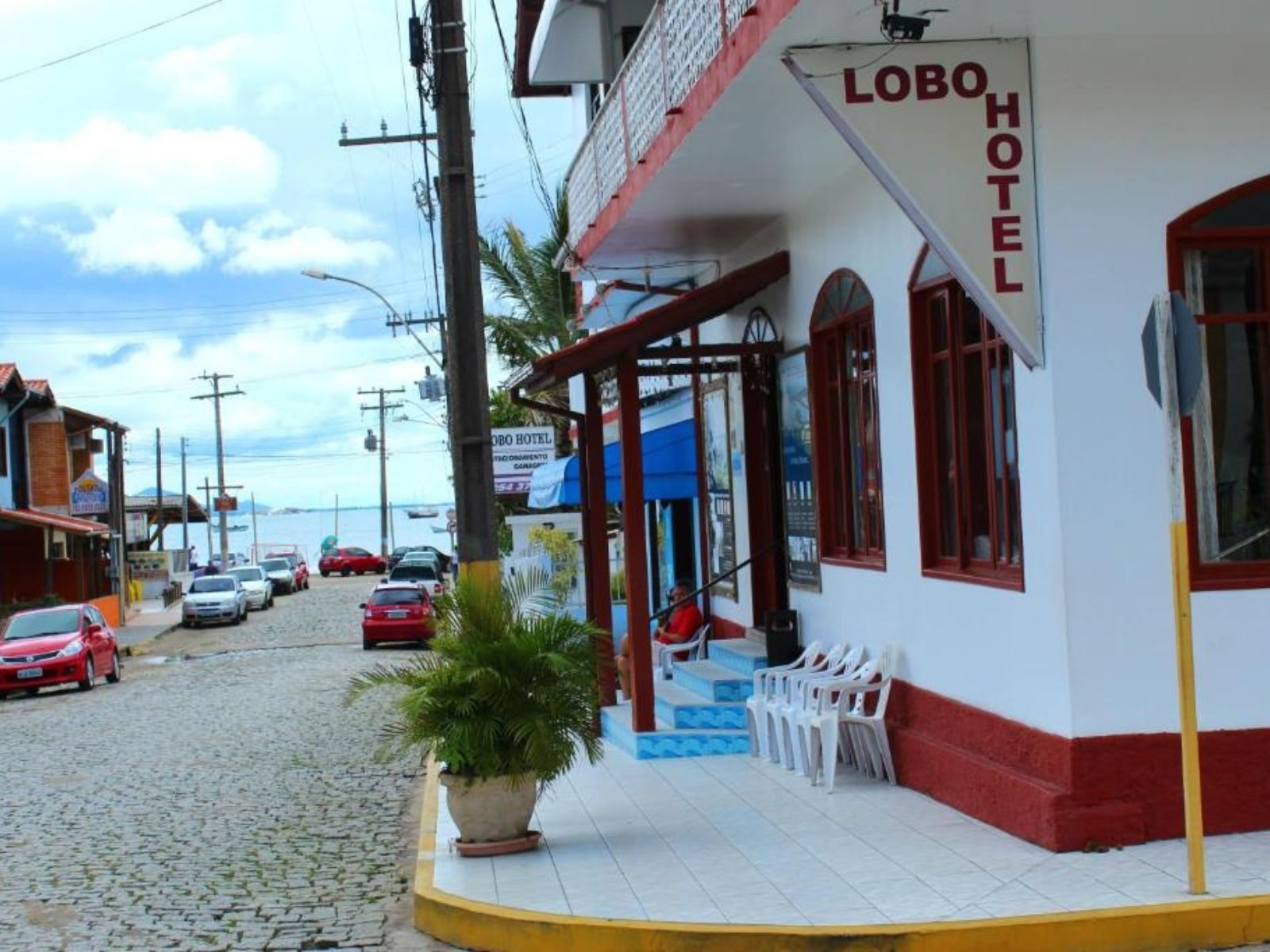 Lobo Hotel