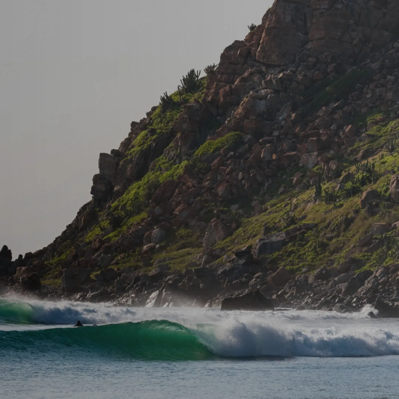 Onda quebrando na costa de Salina Cruz